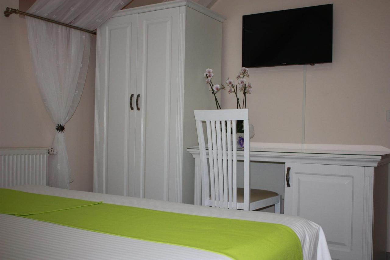Silva House Hotel Deva Eksteriør billede