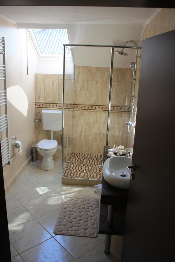 Silva House Hotel Deva Eksteriør billede