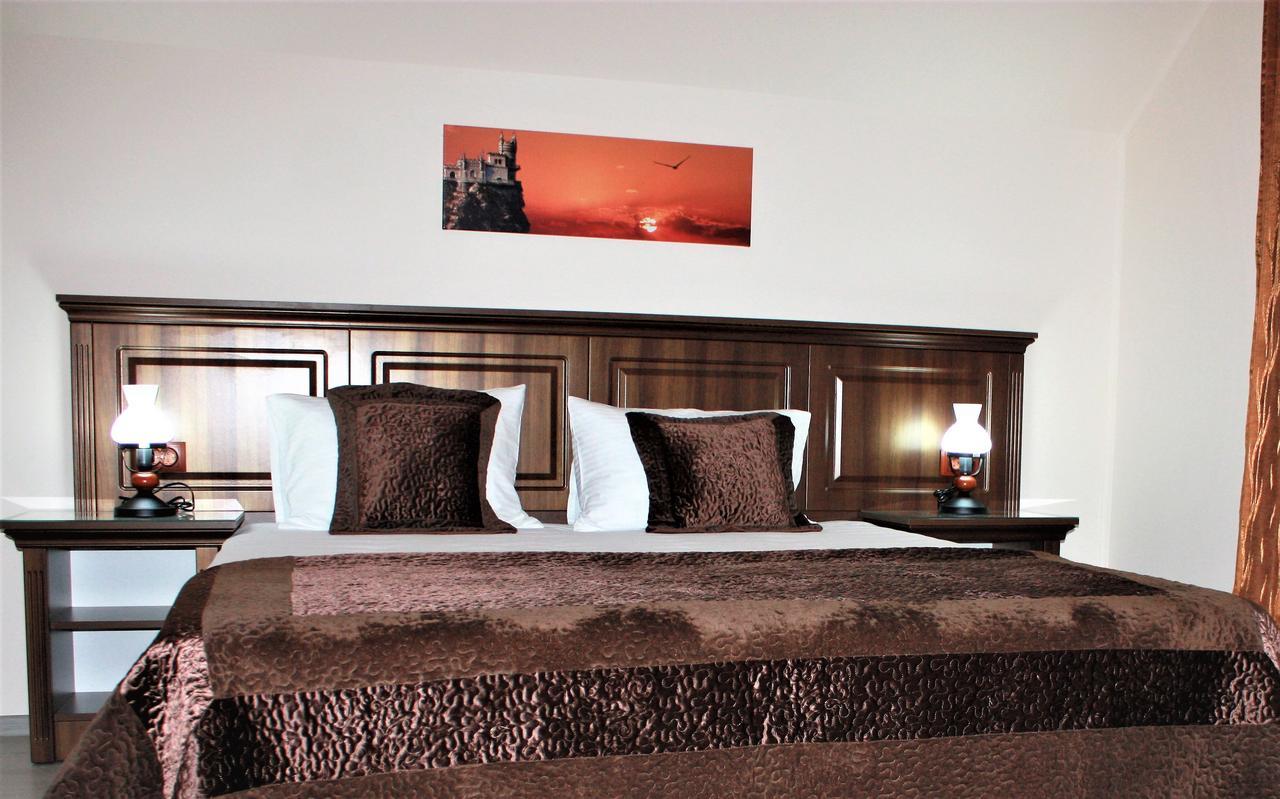 Silva House Hotel Deva Eksteriør billede